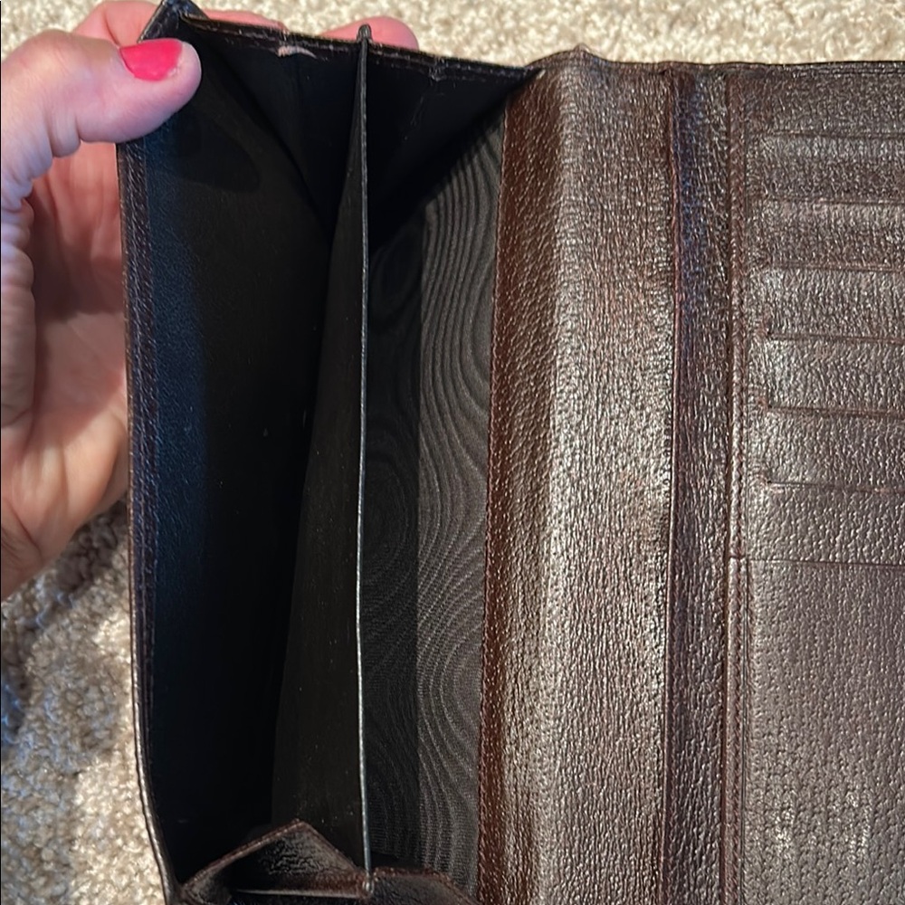 Gucci Brown wallet with Iconic Design - Picture 11 of 13